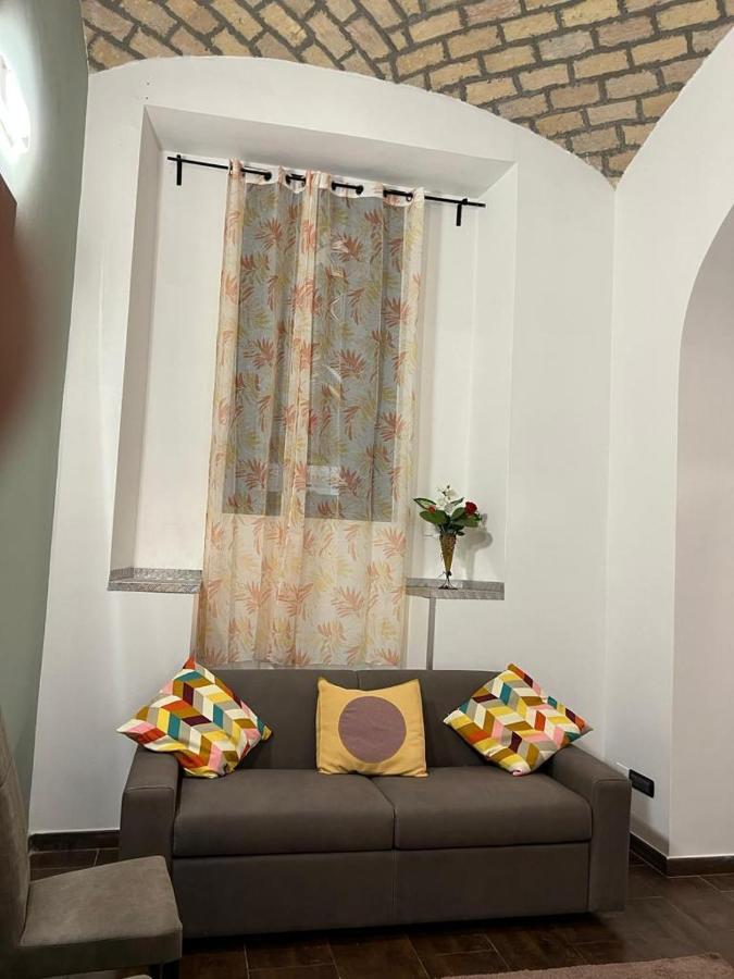 Ferienwohnung La Rosa Di Roma Colosseo Exterior foto